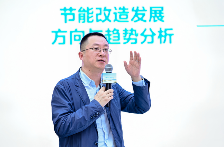 AI智启建筑新生！美的楼宇科技闪耀2025中国国际制冷展(图6)