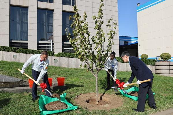 同心同梦共创未来——冰山松洋压缩机开业三十周年庆典圆满举行‌(图4)