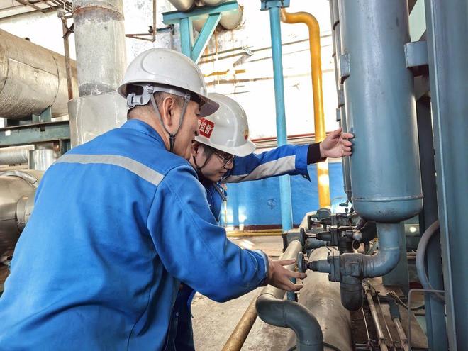 吉林石化化肥厂实现压缩机润滑油国产化替代(图1)