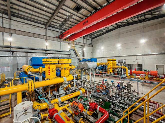 普光气田7台压缩机组8000小时保养全部完成!(图1)