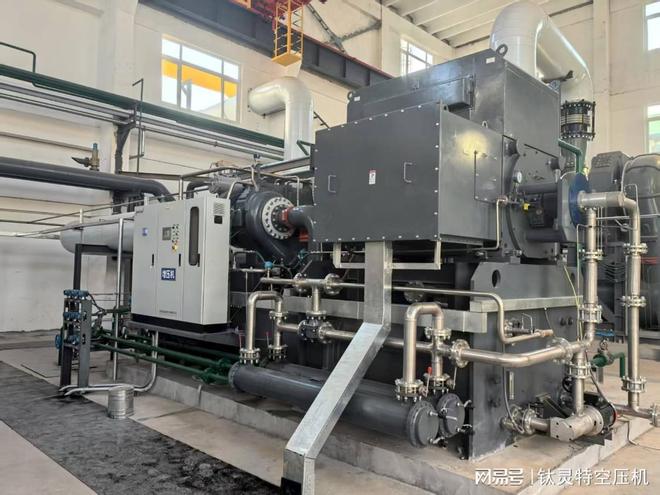 离心式压缩机结构图详解：核心部件如何协同工作(图1)