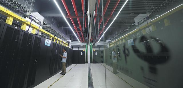 中国日报看湖南|湖南郴州:一泓碧水滋养“绿色数据谷”(图3)