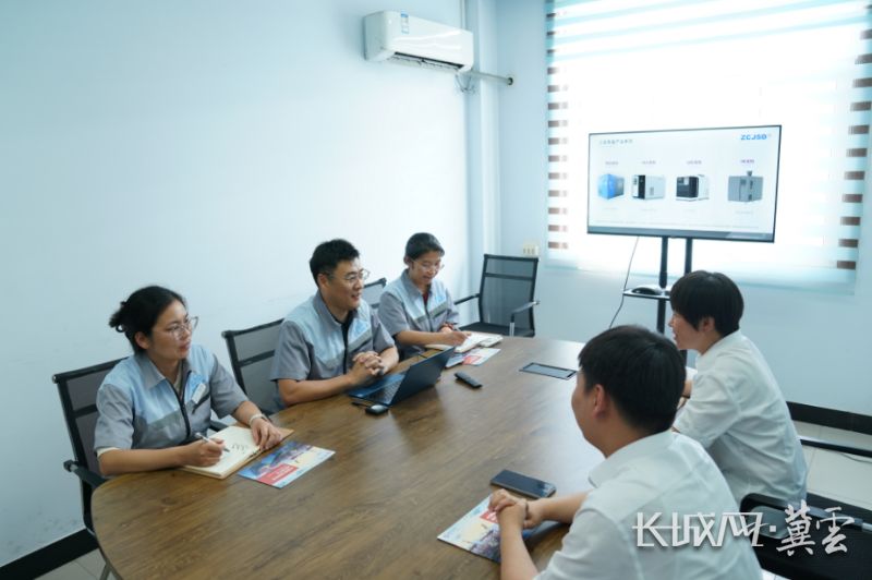 辛集：沃土育巨人！全链条保驾护航助推企业崛起(图2)