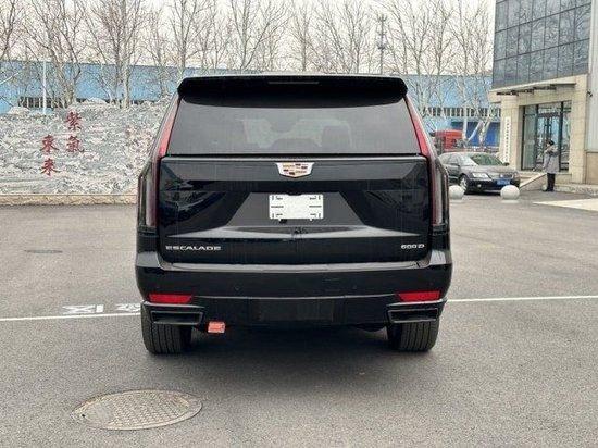 25款凯迪拉克凯雷德柴油版汽油版最低多少钱最低110万全国可分期(图6)