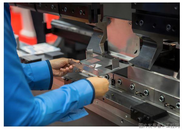 作为空压机物联网标杆平台的气加加让长三角精密零部件企业年省电费超30万(图1)